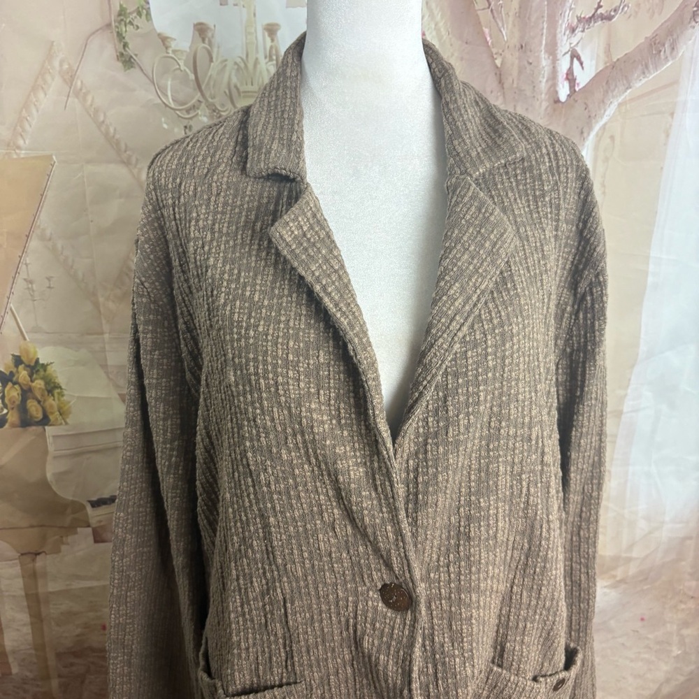 NEW Free People Beach Reign Textured Oversized Blazer in brown - Picture 3 of 11